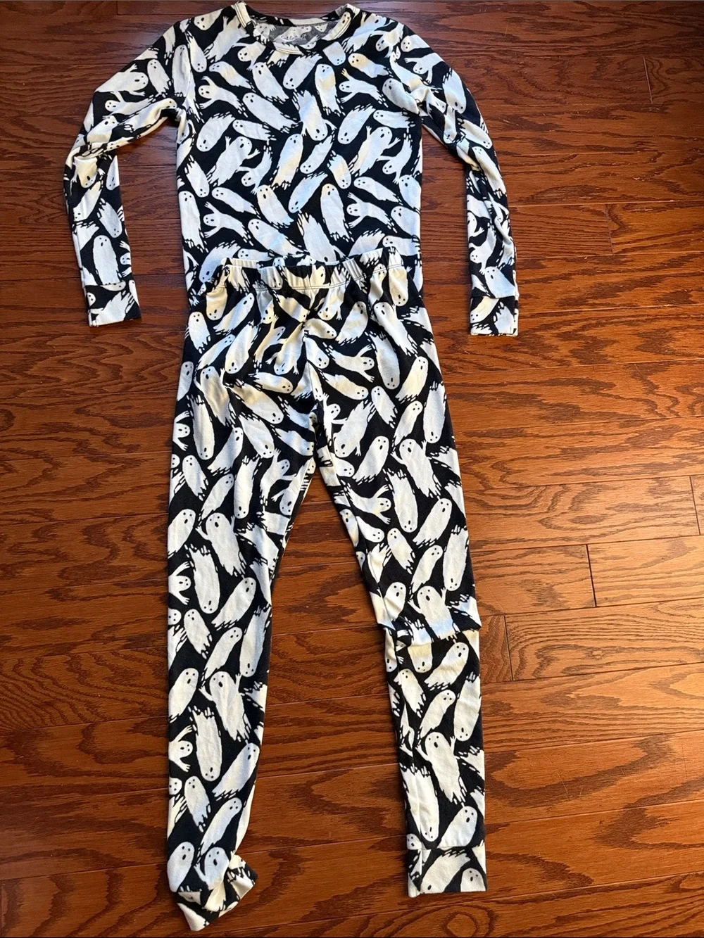Cat & Jack Black and White Ghost Print Kids Pajama Set